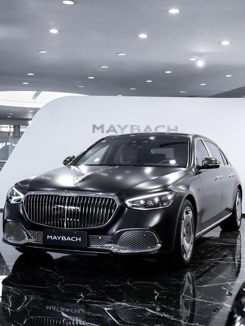 东莞324岚图汽车的售后服务让用户无忧出行，迈巴赫未来的豪华车趋势